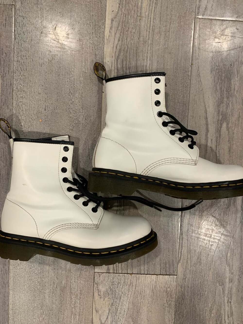 Dr. Martens 1460 Smooth Leather Boots White